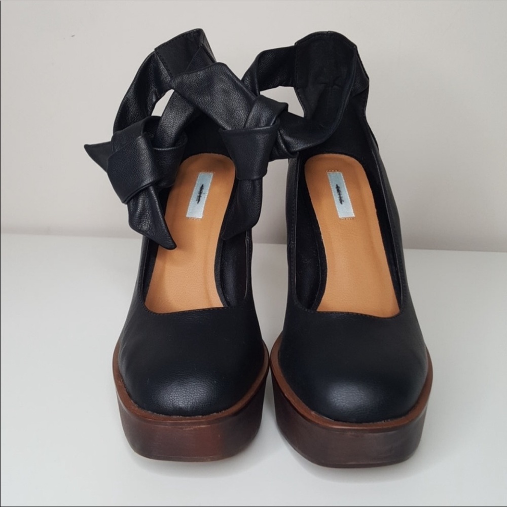 Anthropologie Kimchi Blue Leather and Wooden Ankle Strap Wedges